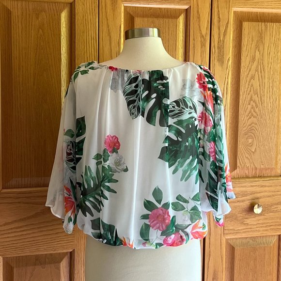 VINCE CAMUTO - Tropical Print Batwing Blouse - Excellent Condition - Picture 5 of 9